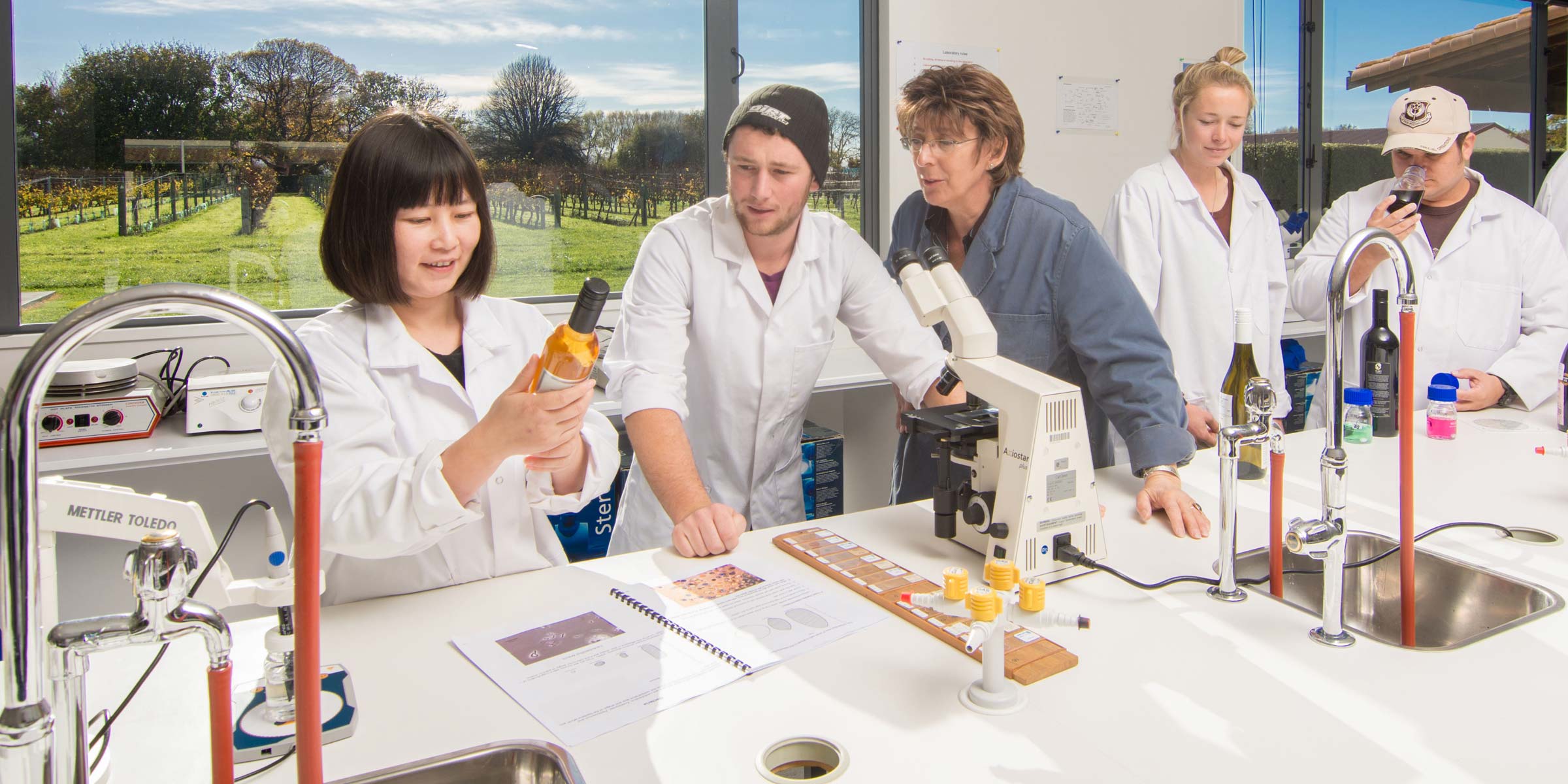 students take part in new grape trial