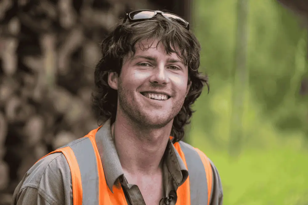 Jackson Collier 2 Column 1470x980px